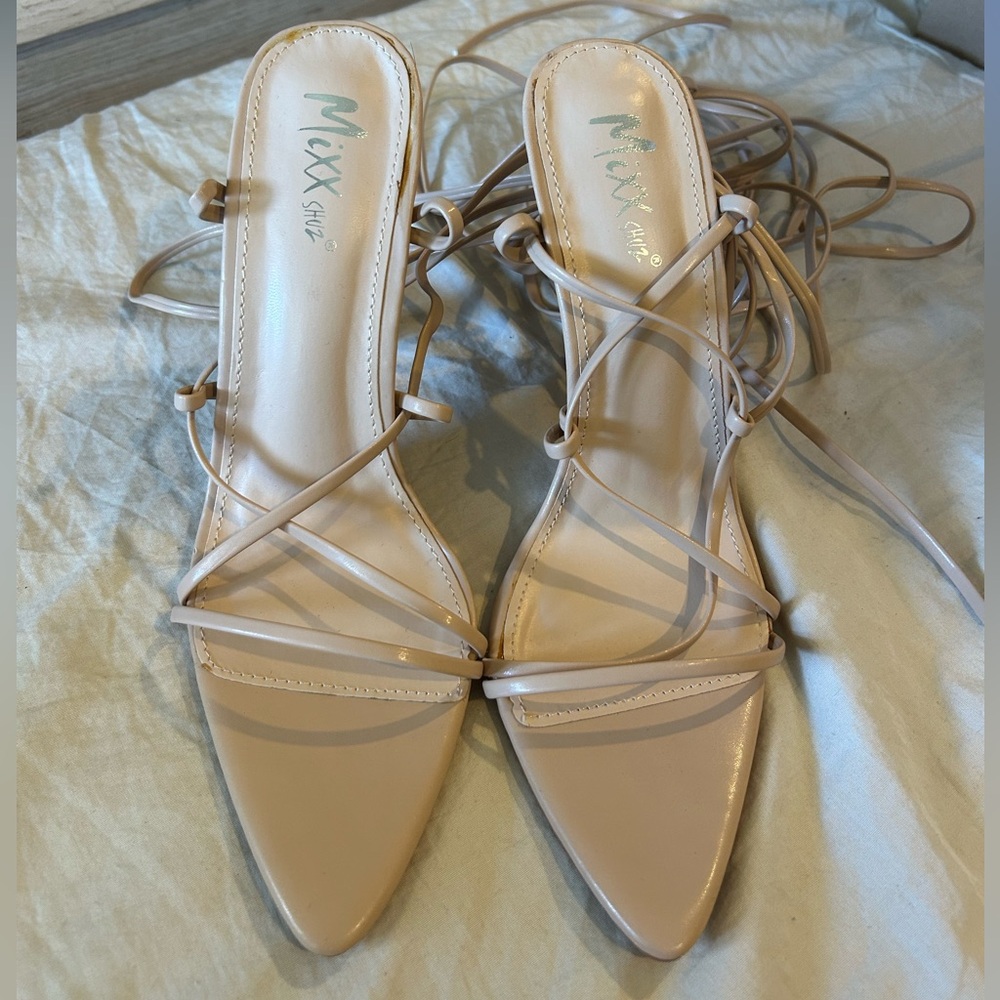 tan heels